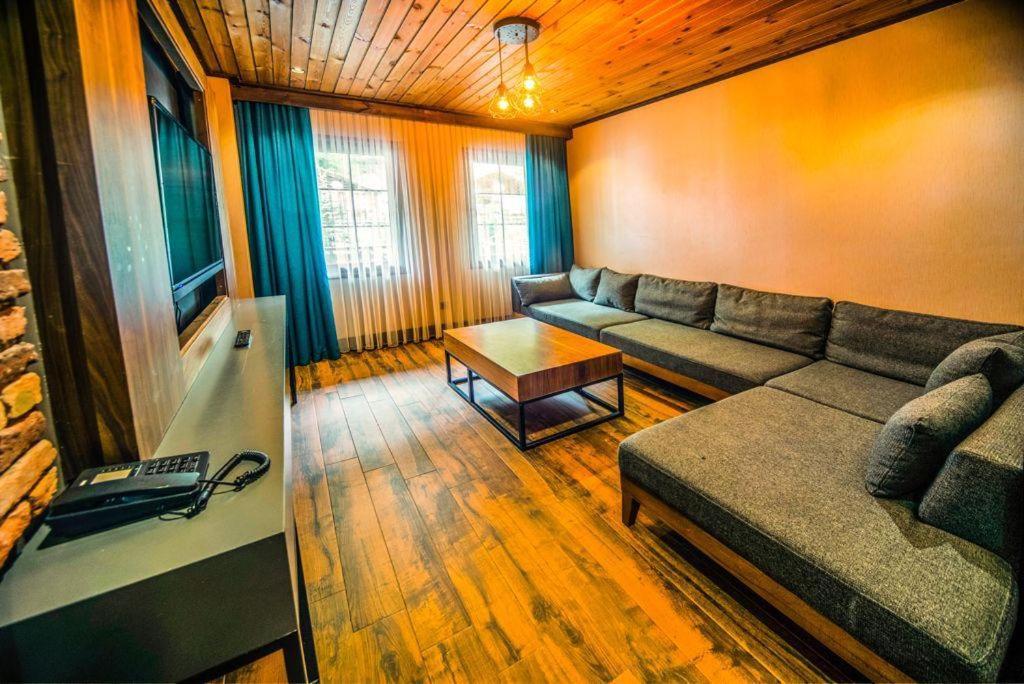 Inanlar Premium Suites & Villas Uzungöl Exterior foto